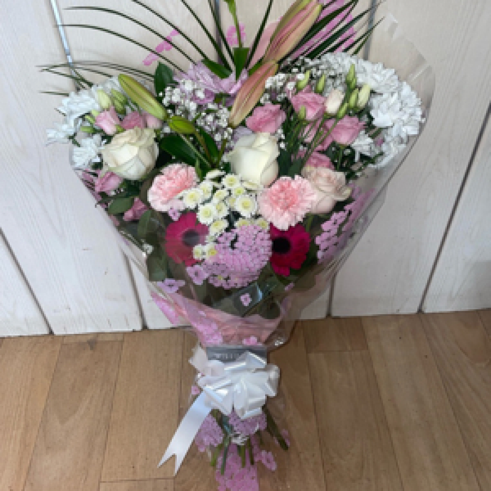 pink and white bouquet